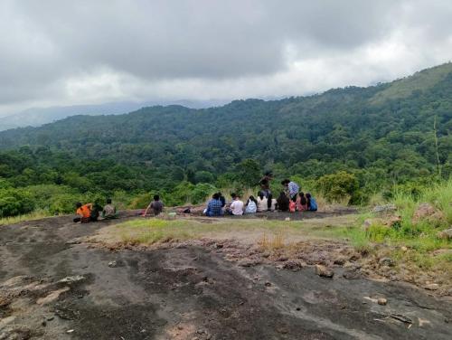 2d0e7536-f7a9-49c9-9931-93cbfb810a42